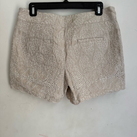 Elevenses Anthropologie Scalloped Eyelet Shorts size 6 - Picture 6 of 6
